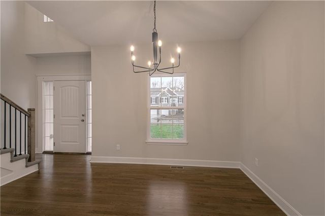 6114 NE 118th Street, Kansas City, MO 64156