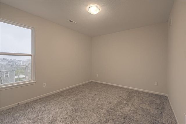 6114 NE 118th Street, Kansas City, MO 64156