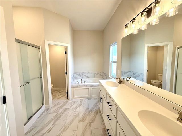 6114 NE 118th Street, Kansas City, MO 64156