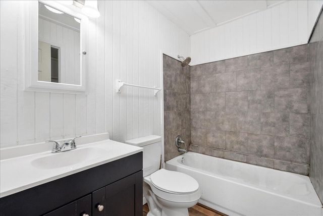 105 Center Street N, Tunnel Hill, GA 30755