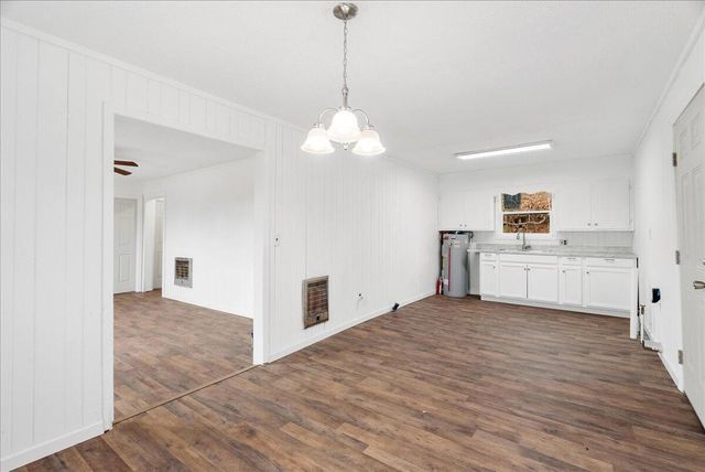 105 Center Street N, Tunnel Hill, GA 30755