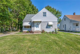1727 Warrensville Center Road, South Euclid, OH 44121