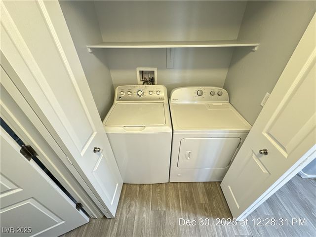 7728 Vibrant Threads Court, Las Vegas, NV 89149