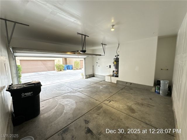 7728 Vibrant Threads Court, Las Vegas, NV 89149