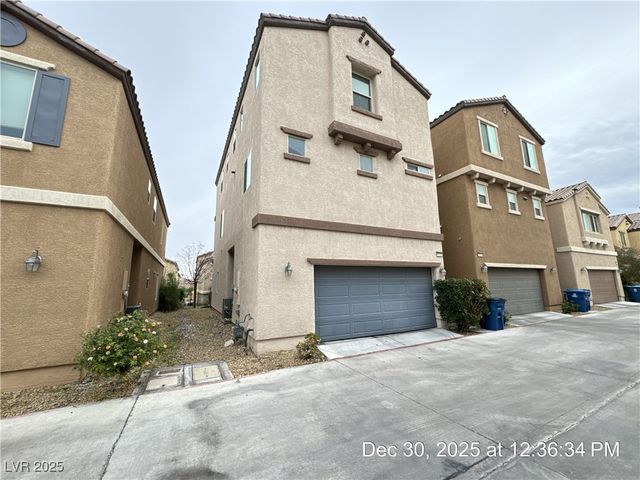 7728 Vibrant Threads Court, Las Vegas, NV 89149