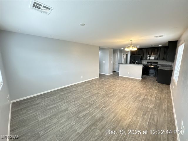 7728 Vibrant Threads Court, Las Vegas, NV 89149