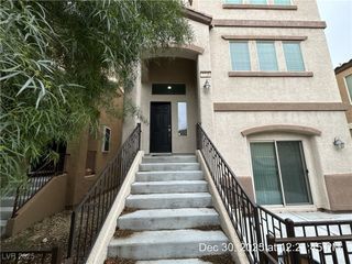 7728 Vibrant Threads Court, Las Vegas, NV 89149