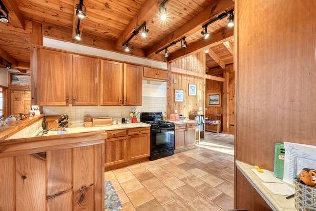 469 Myers Road, Brasstown, NC 28902