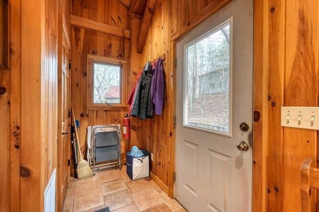 469 Myers Road, Brasstown, NC 28902