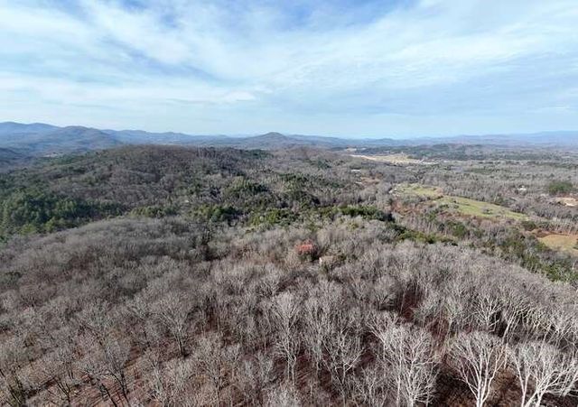 469 Myers Road, Brasstown, NC 28902