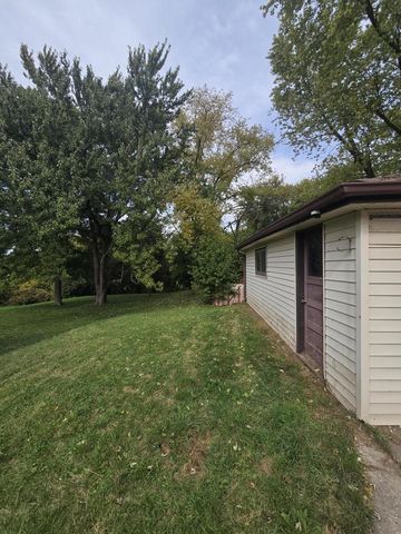 1112 Gertrude STREET, Waukesha, WI 53186