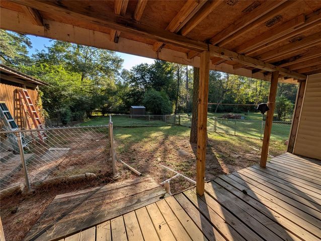 88 Gazebo Street A, Huntsville, TX 77340
