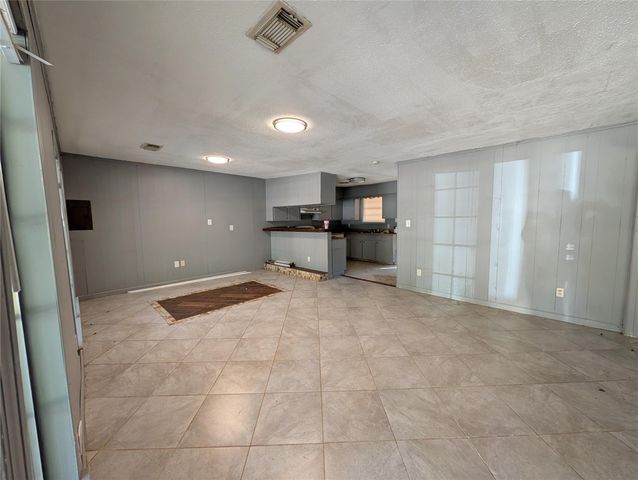 88 Gazebo Street A, Huntsville, TX 77340