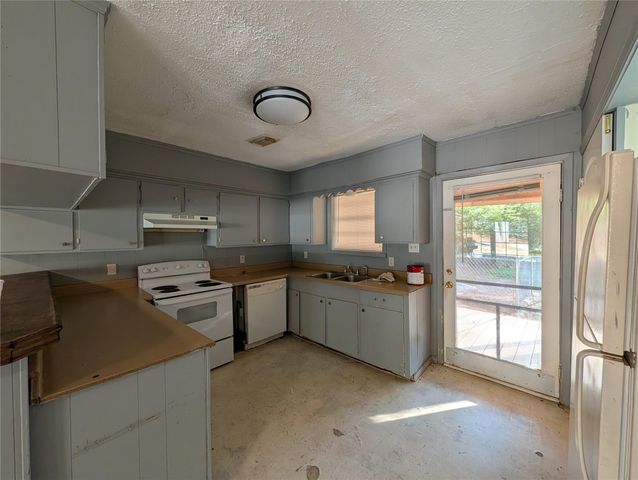 88 Gazebo Street A, Huntsville, TX 77340