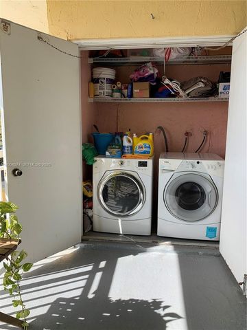 8660 SW 212th St 305, Cutler Bay, FL 33189