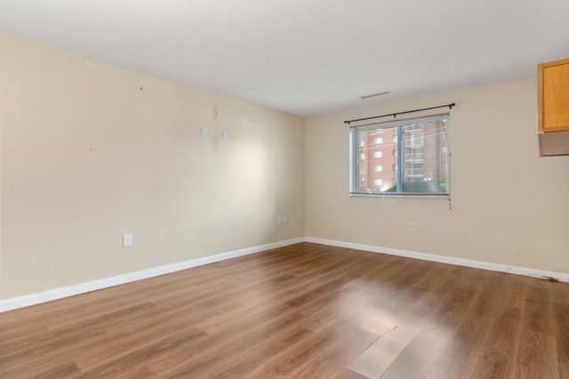 22 Ninth Street 102, Medford, MA 02155
