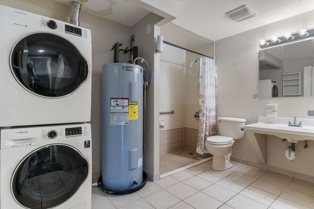 22 Ninth Street 102, Medford, MA 02155