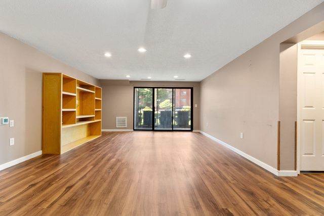 22 Ninth Street 102, Medford, MA 02155