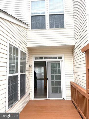 2540 BANSHIRE DR, Herndon, VA 20171