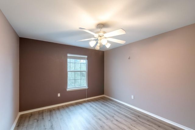 616 Bayou Bend DR, Buda, TX 78610