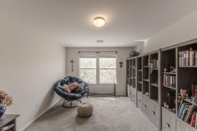 616 Bayou Bend DR, Buda, TX 78610