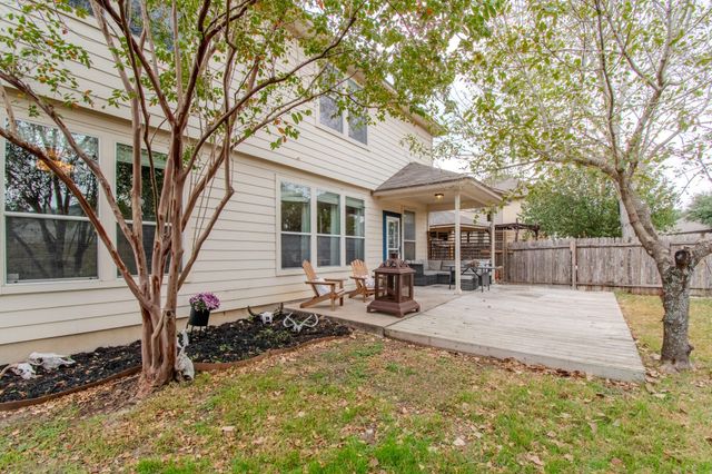 616 Bayou Bend DR, Buda, TX 78610