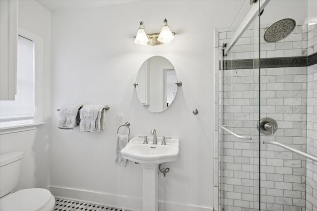 2109 Colquitt Street, Houston, TX 77098