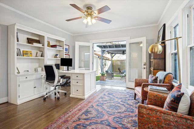 2109 Colquitt Street, Houston, TX 77098