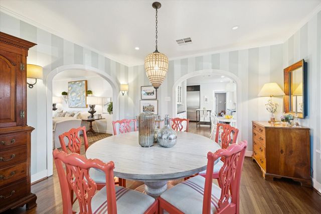 2109 Colquitt Street, Houston, TX 77098