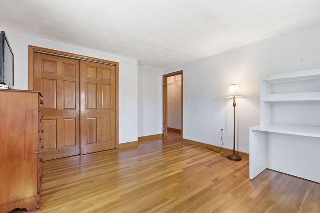 32 Hathaway Road, Wilmington, MA 01887