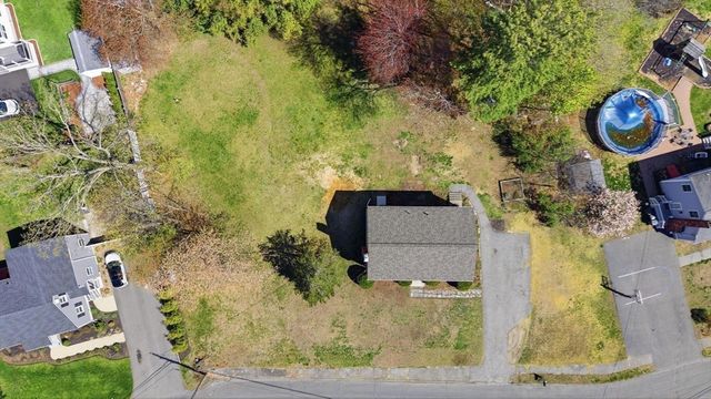 32 Hathaway Road, Wilmington, MA 01887