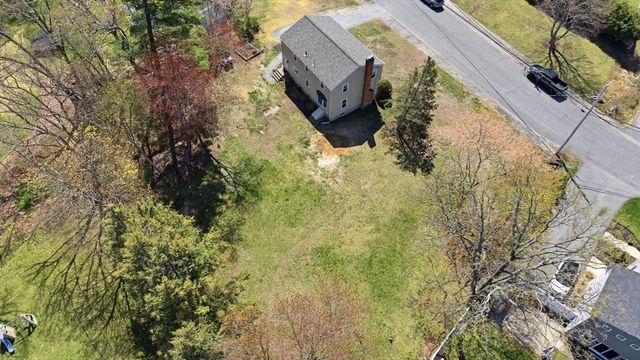 32 Hathaway Road, Wilmington, MA 01887