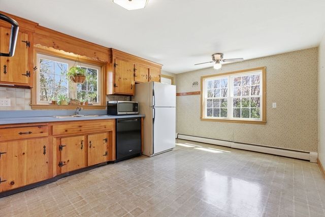 32 Hathaway Road, Wilmington, MA 01887