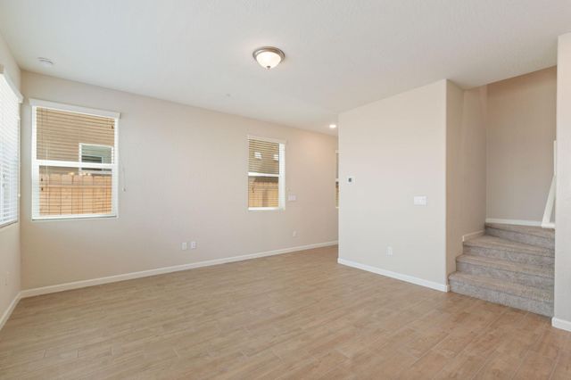 1109 Royalty Way W, Madera, CA 93636