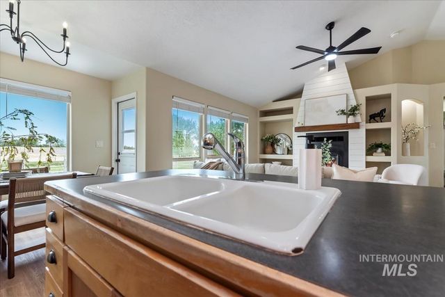 12840 Quail Run Ln., Caldwell, ID 83607