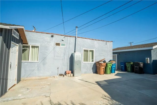 11835 Gale Ave, Hawthorne, CA 90250