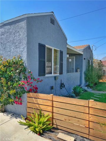 11835 Gale Ave, Hawthorne, CA 90250