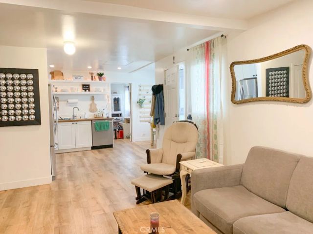 11835 Gale Ave, Hawthorne, CA 90250