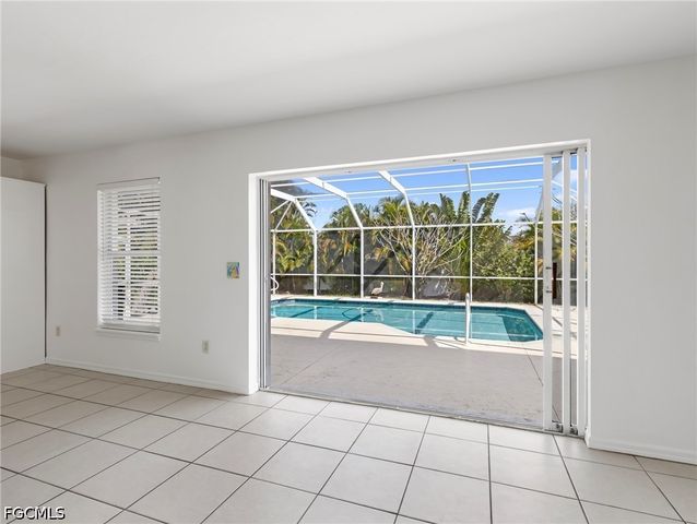 647 Coral DR, Cape Coral, FL 33904