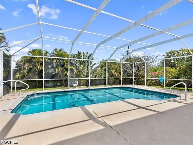 647 Coral DR, Cape Coral, FL 33904