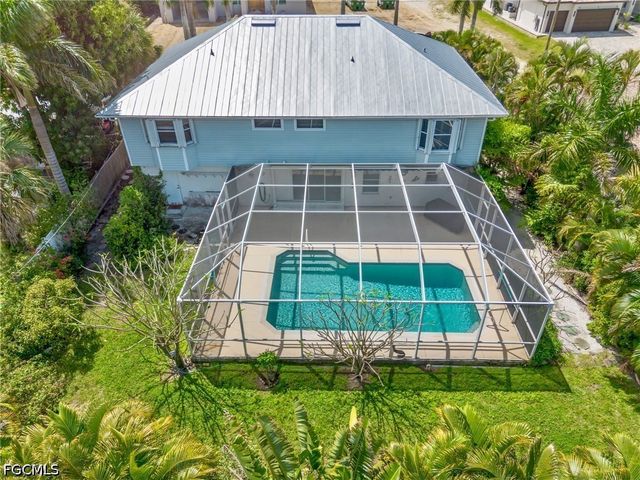 647 Coral DR, Cape Coral, FL 33904