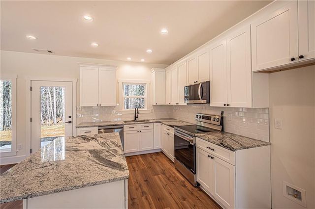 544 Makers Way, Dawsonville, GA 30534