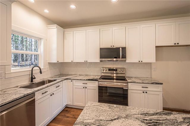 544 Makers Way, Dawsonville, GA 30534