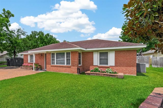 207 Eldridge Road, Sugar Land, TX 77478