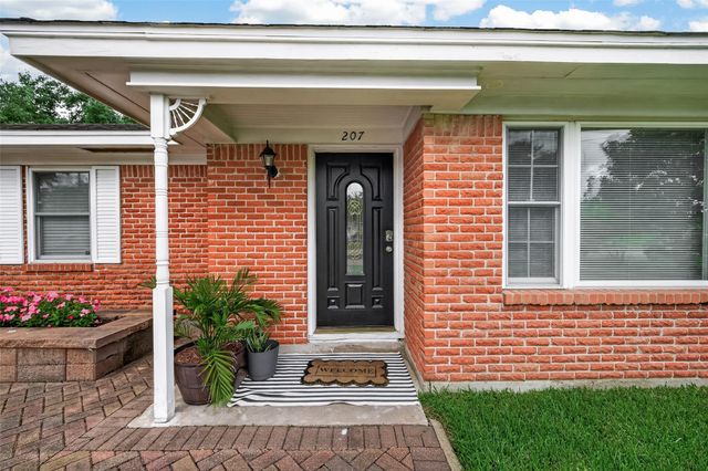 207 Eldridge Road, Sugar Land, TX 77478
