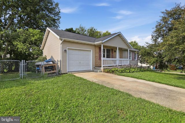 162 GEORGIA AVE, Charles Town, WV 25414
