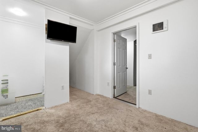 162 GEORGIA AVE, Charles Town, WV 25414