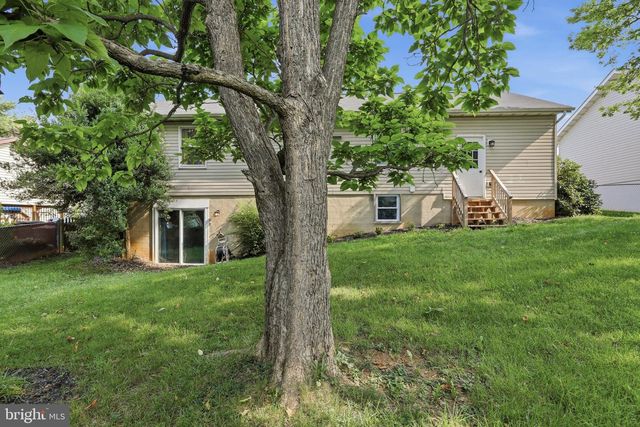 162 GEORGIA AVE, Charles Town, WV 25414