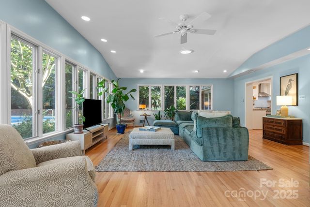 427 Ransdell Drive, Spartanburg, SC 29302