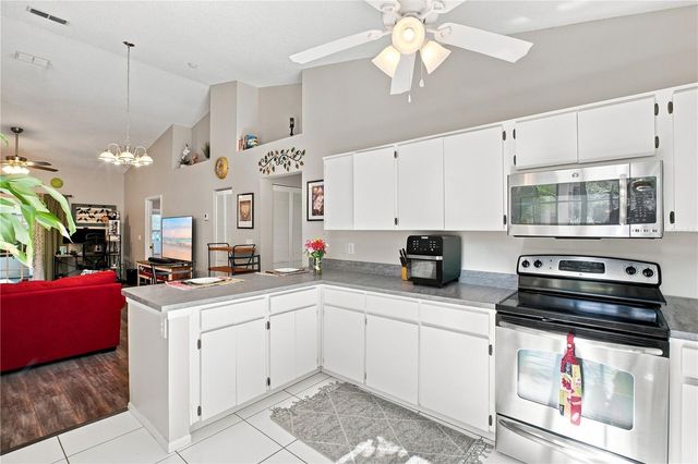 2390 GUN FLINT TRAIL, Palm Harbor, FL 34683